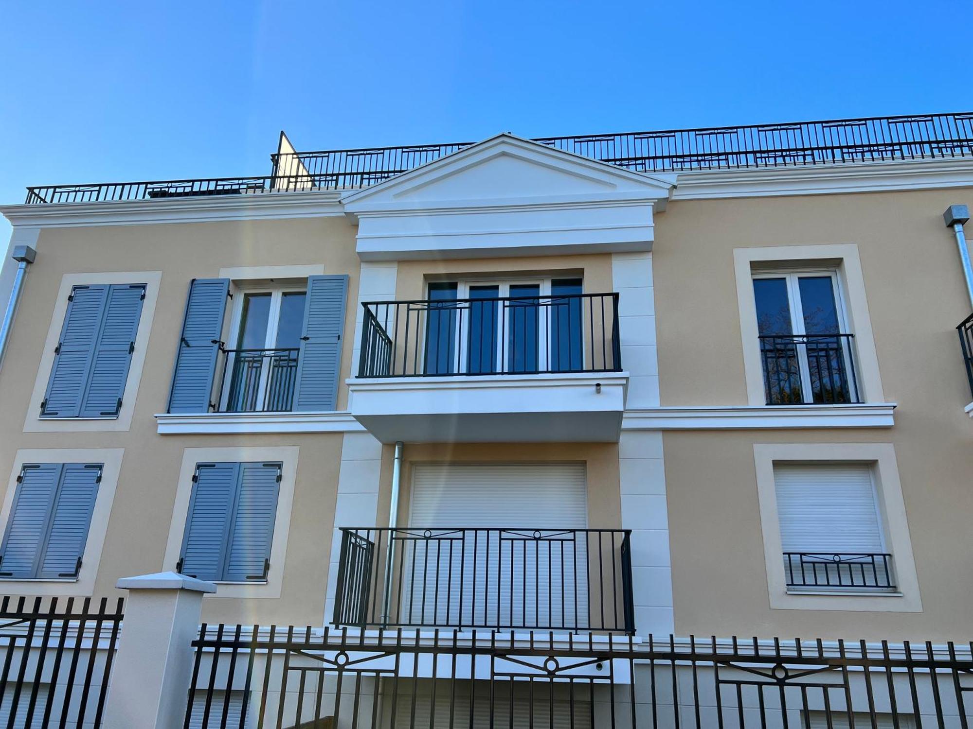 Elegant Appartement Minimaliste Entre Paris Et Disney Noisy-le-Grand Bagian luar foto